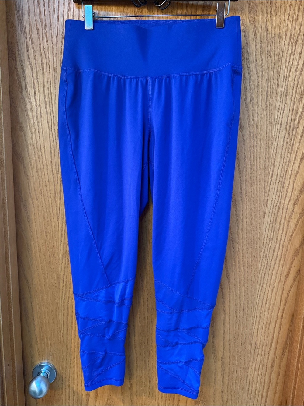 Livi Active Bright Blue Capri Leggings